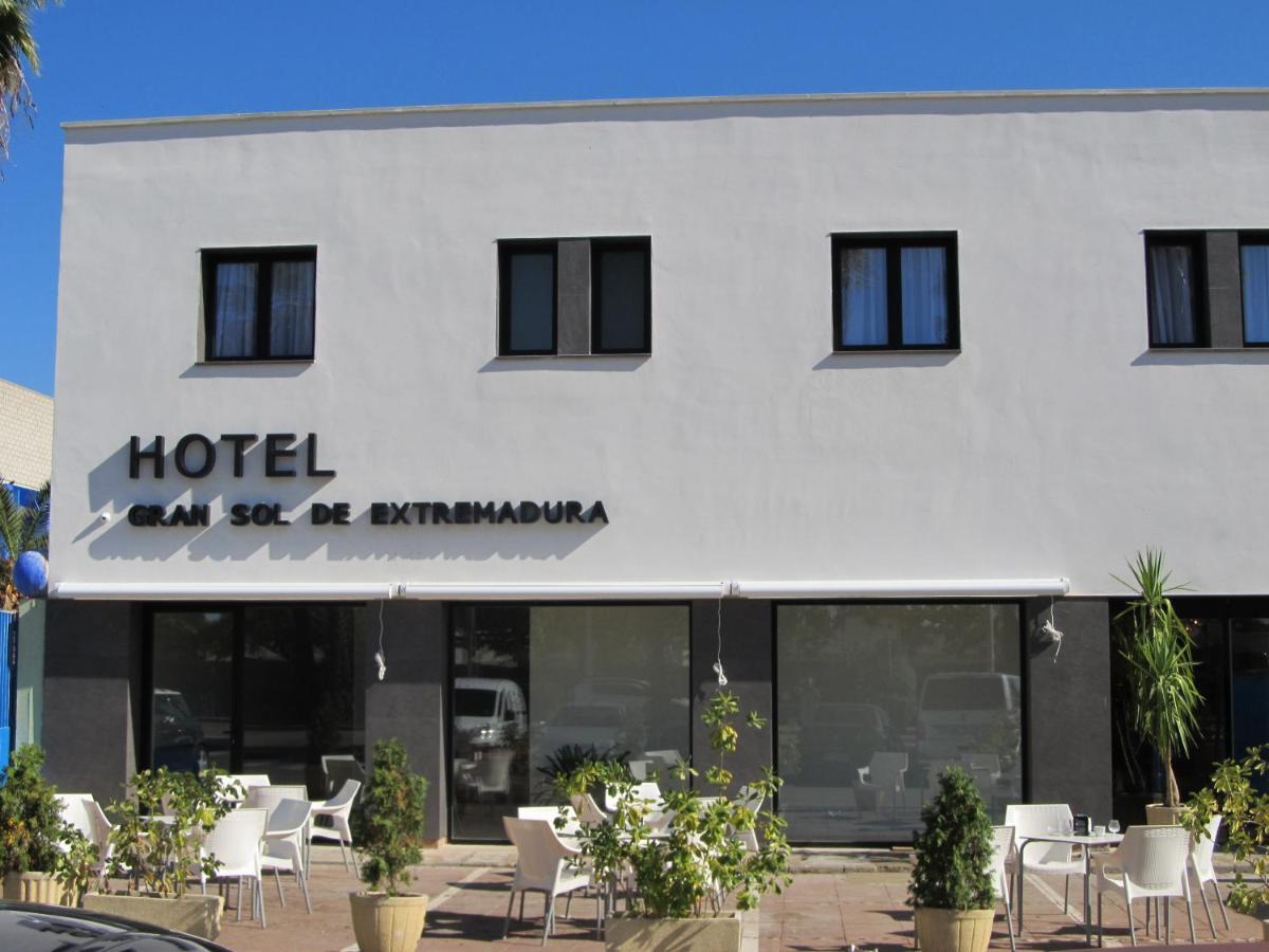 Hotel Gran Sol De Extremadura 蒙蒂霍 外观 照片